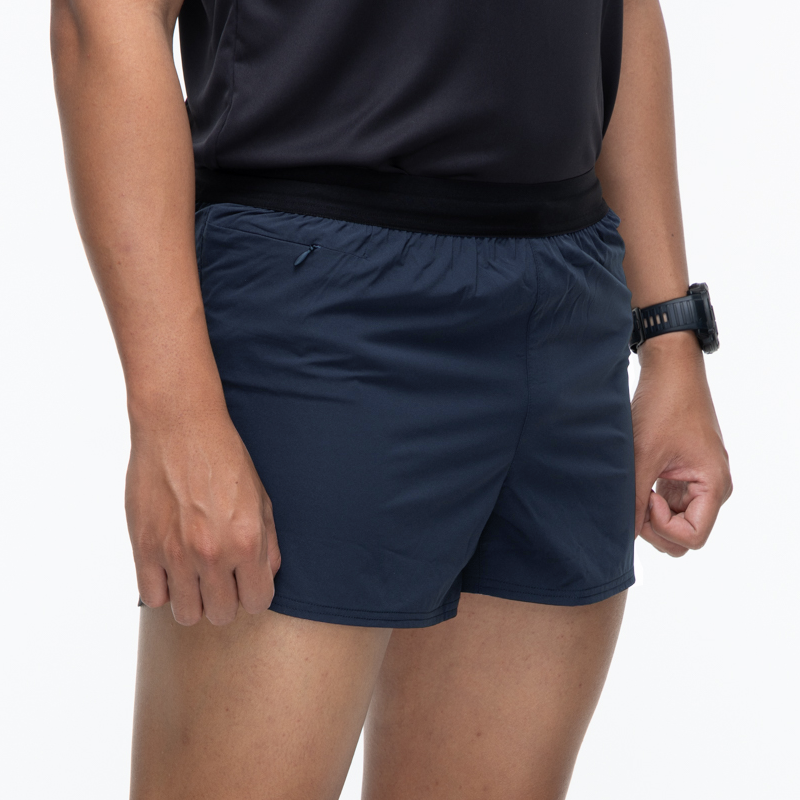 กางเกงขาสั้น VALOR PX สีกรมท่า มุมด้านข้างเต็มตัว เหมาะกับการวิ่งและเทรนกีฬา