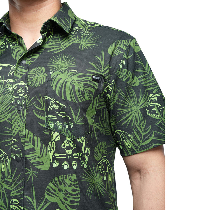 เสื้อฮาวาย VALOR PX ลายพรางใบไม้สีเขียวเข้ม ภาพระยะใกล้เน้นรายละเอียดลวดลาย